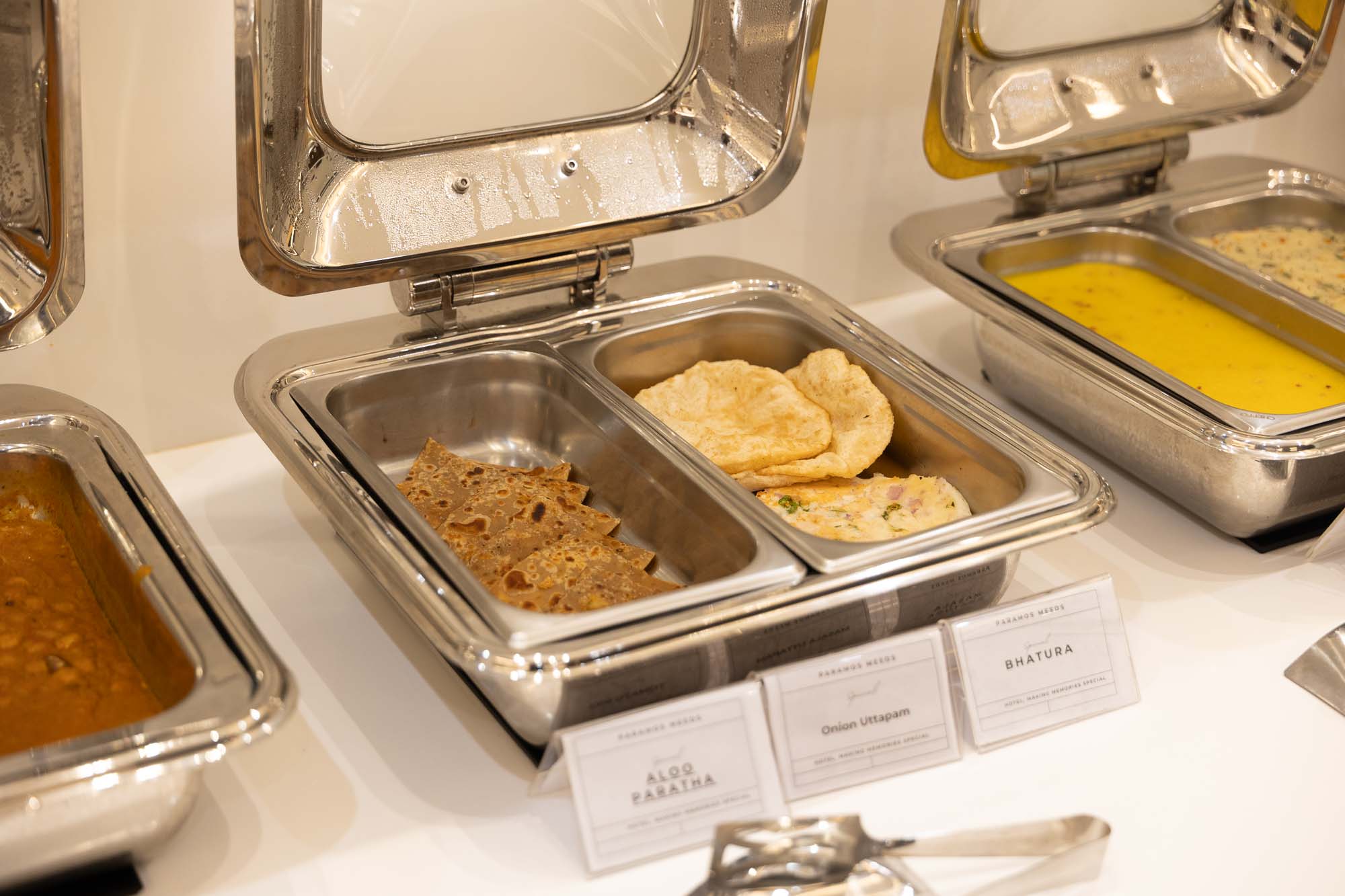 Fine dining setup at Talasi Restaurant Paramos Meeds